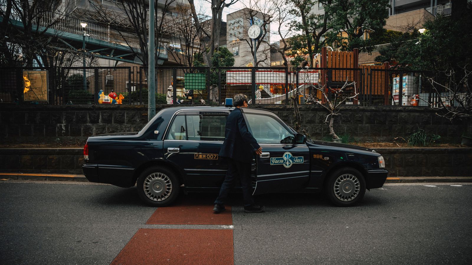 Chauffeur cost per hour