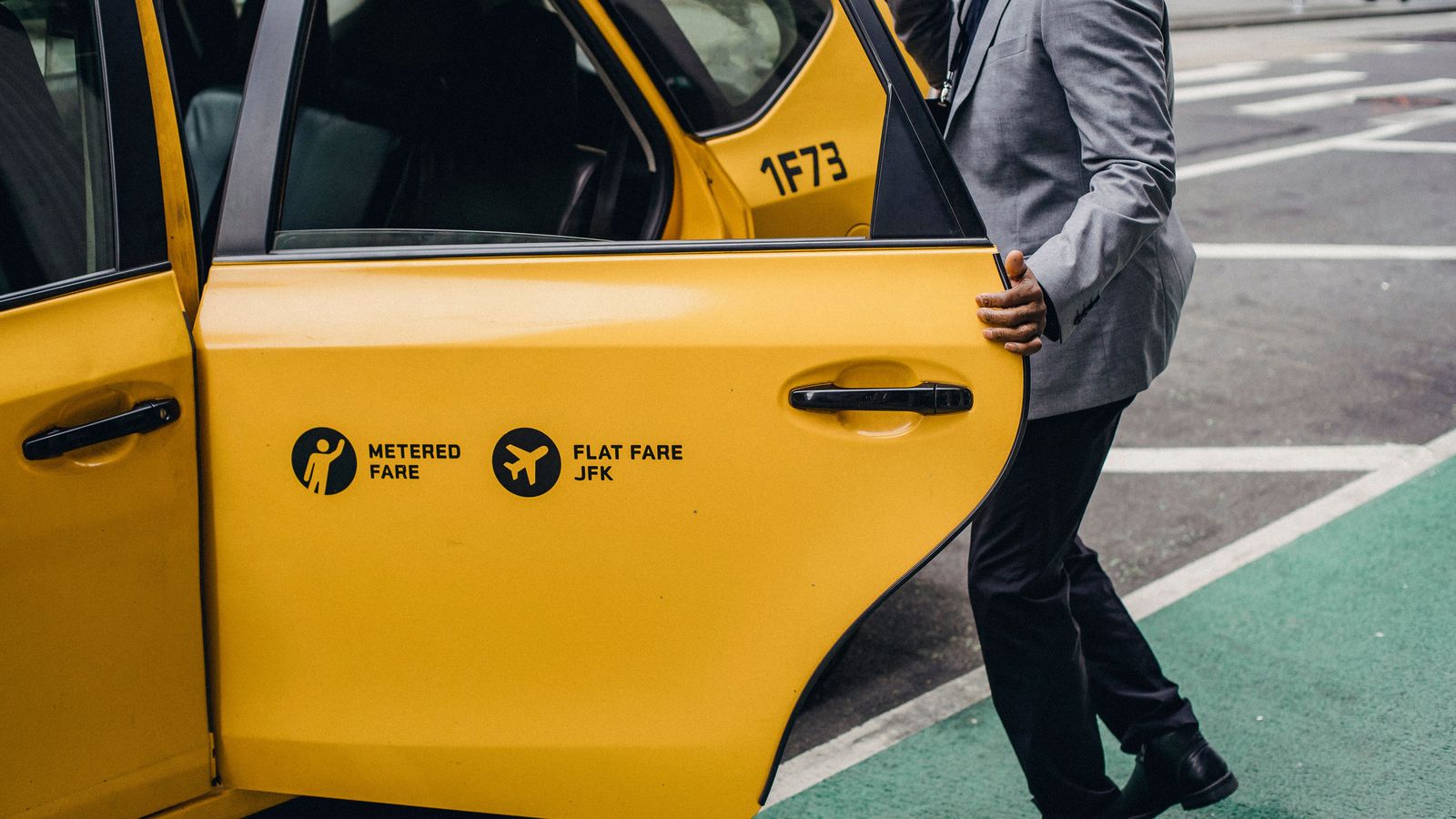 Limo etiquette for first-timers