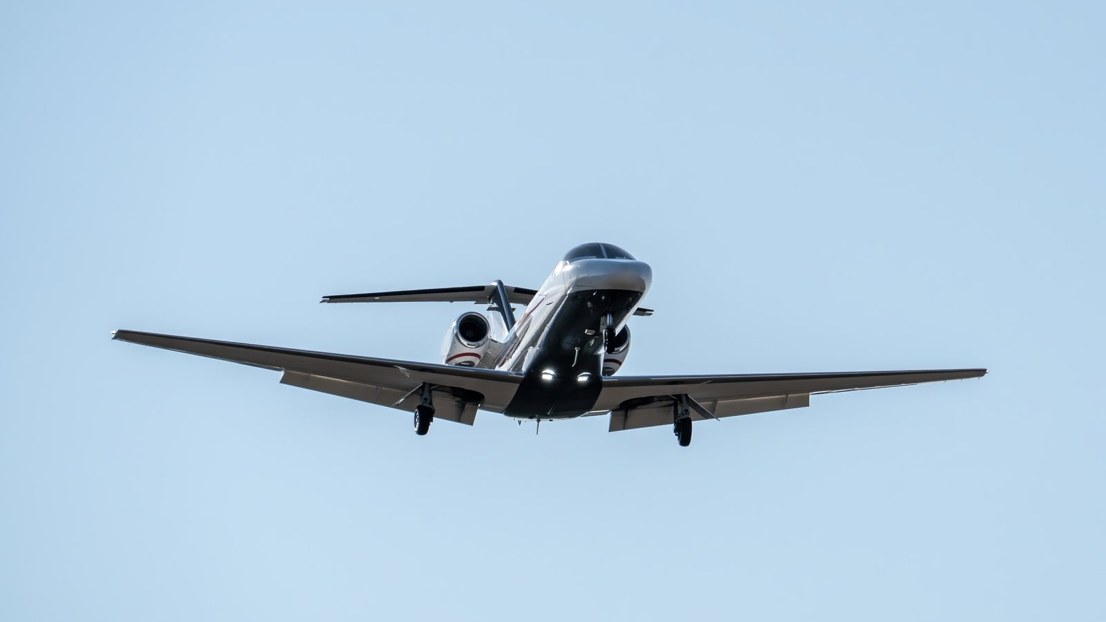 Private jet arrival at YHM