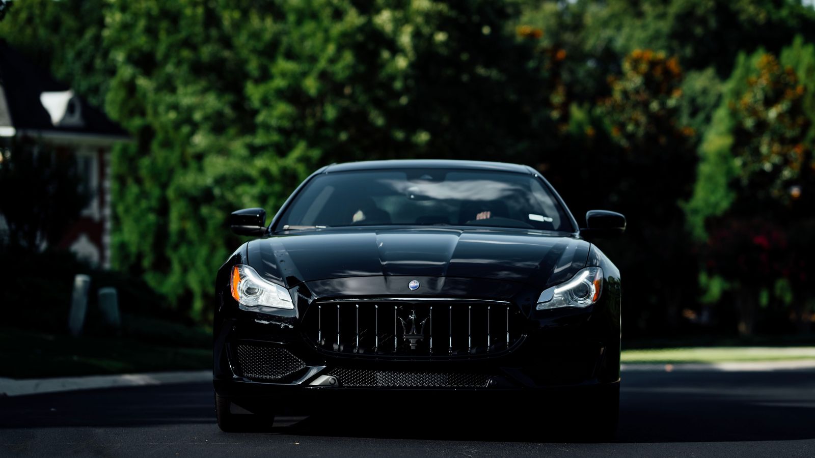 Hamilton Limo Prices & Hourly Chauffeur Rates