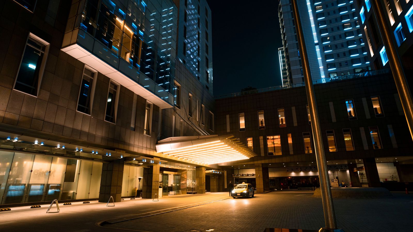 Hamilton limo & black car prices
