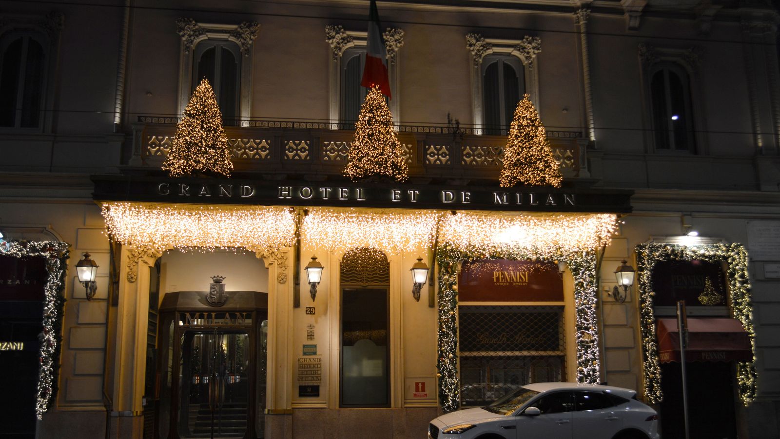 Hotel transfers and hourly chauffeurs from every hotel