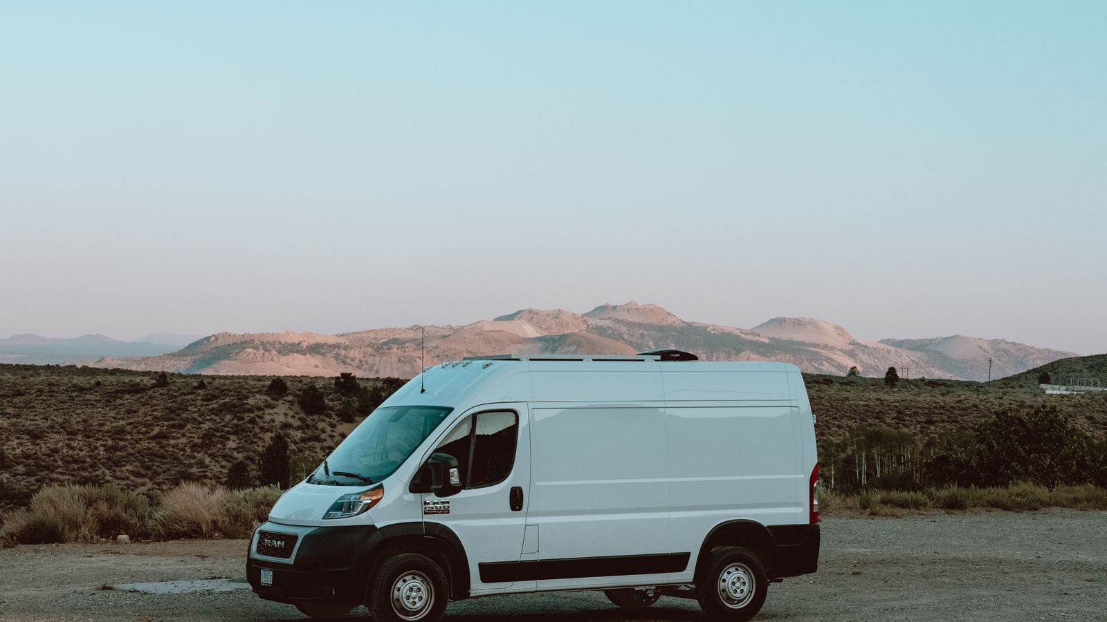 Employee & crew shuttles