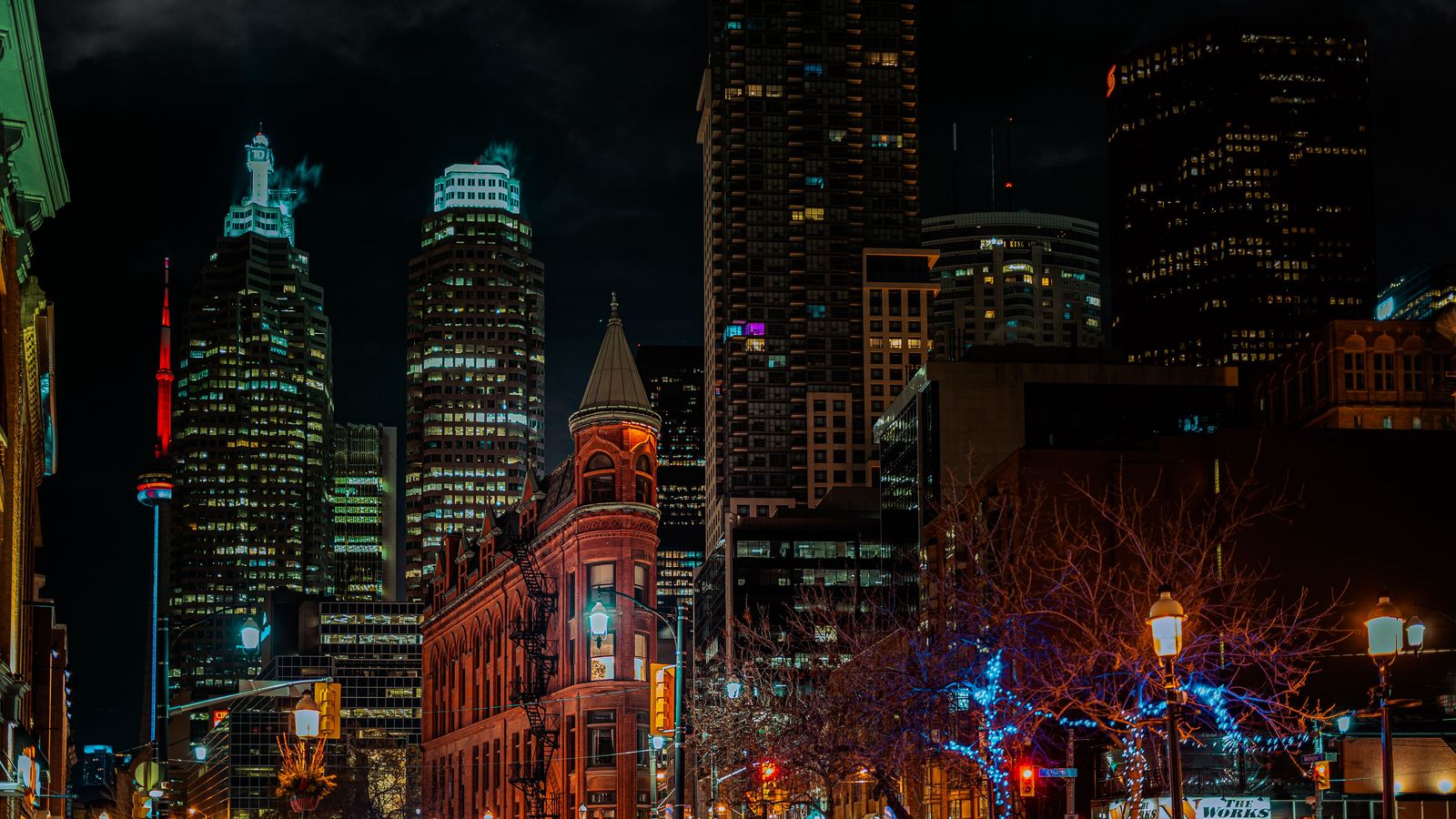 Hamilton ⇄ downtown Toronto