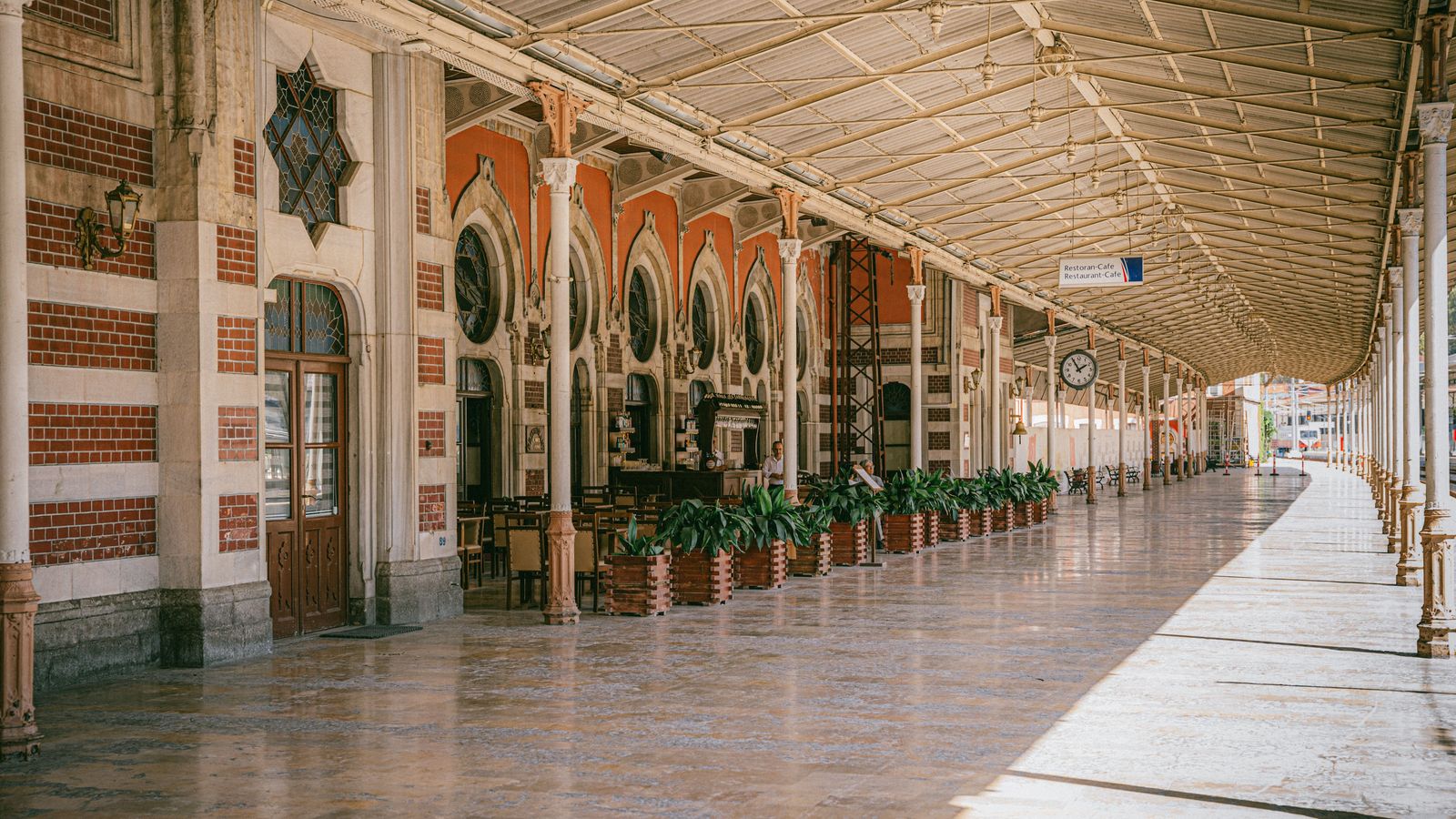 Union Station Toronto (VIA, GO, UP Express)