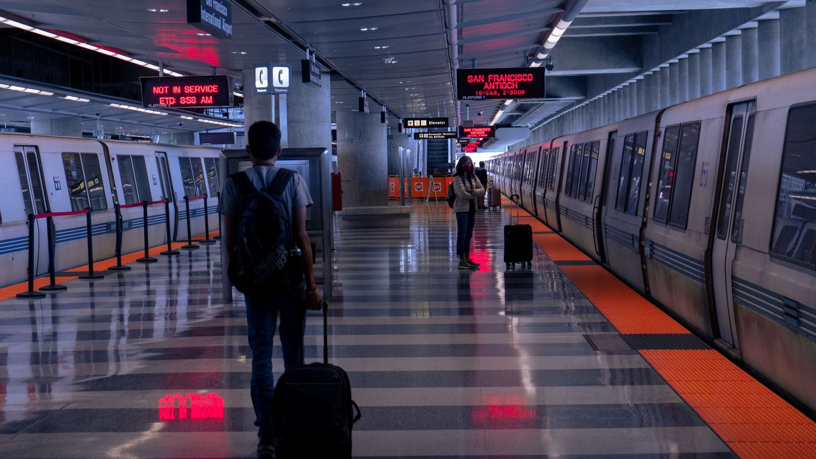 West Harbour GO station