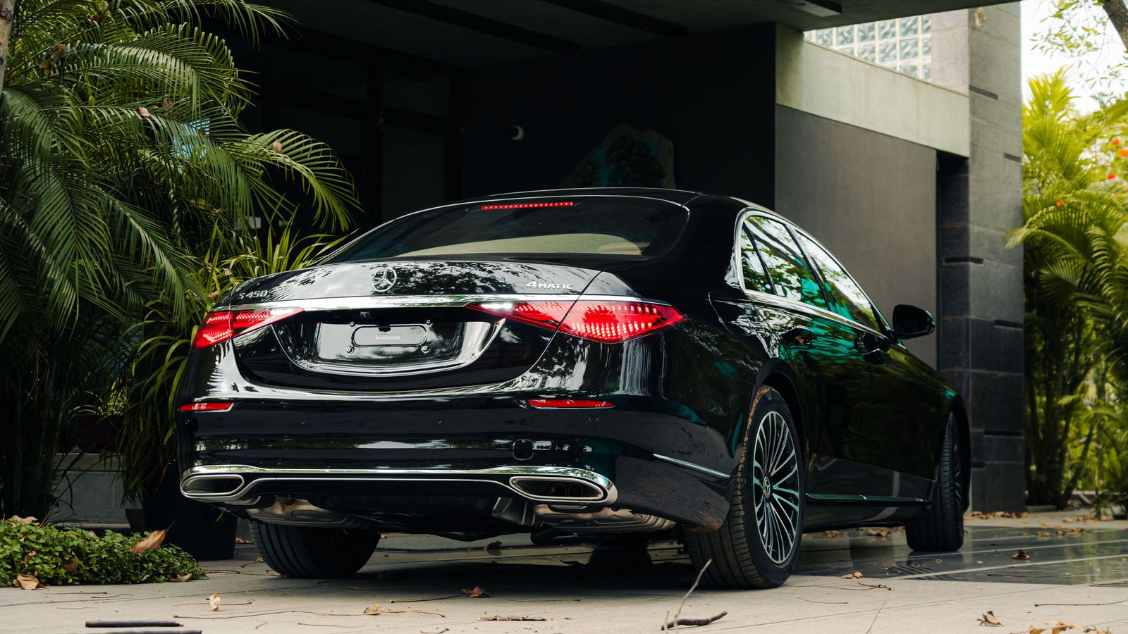 Hourly chauffeur service