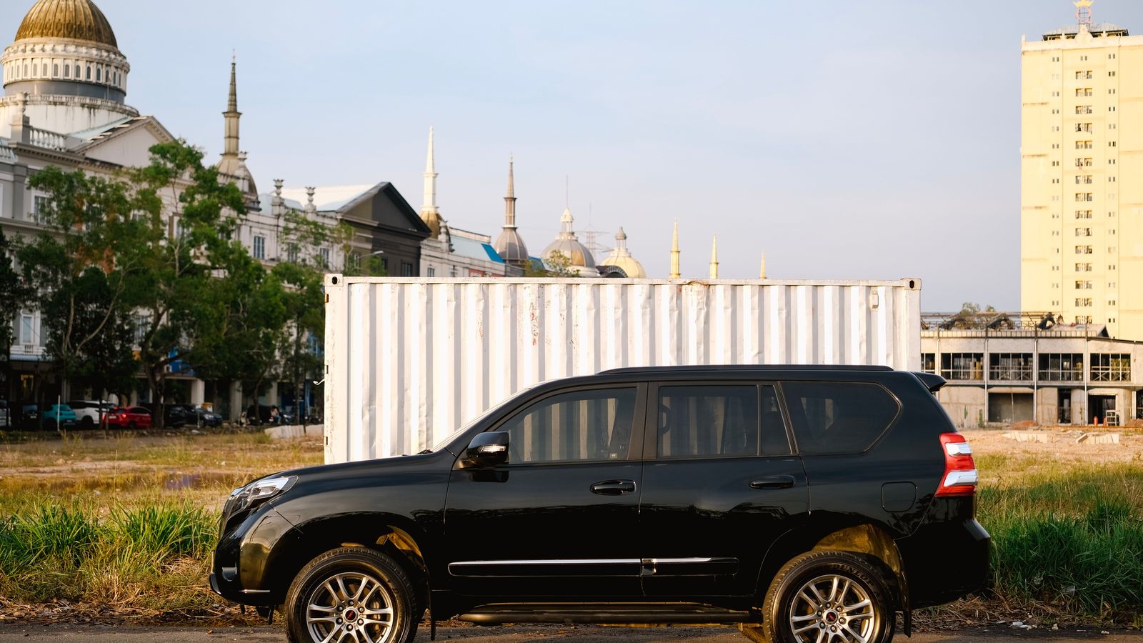 Luxury SUV service