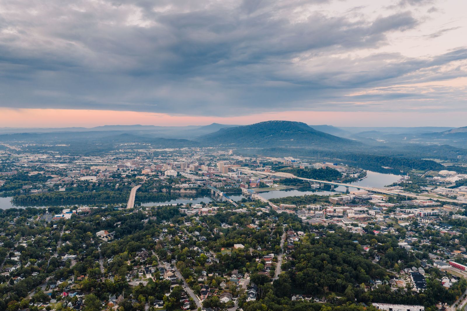 A view from an escarpment lookout over Hamilton in autumn colour